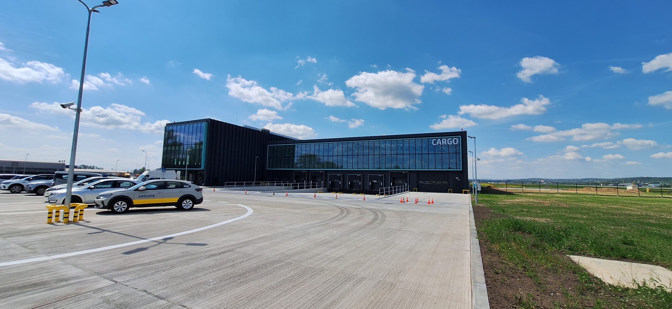 Nowy budynek cargo Kraków Airport